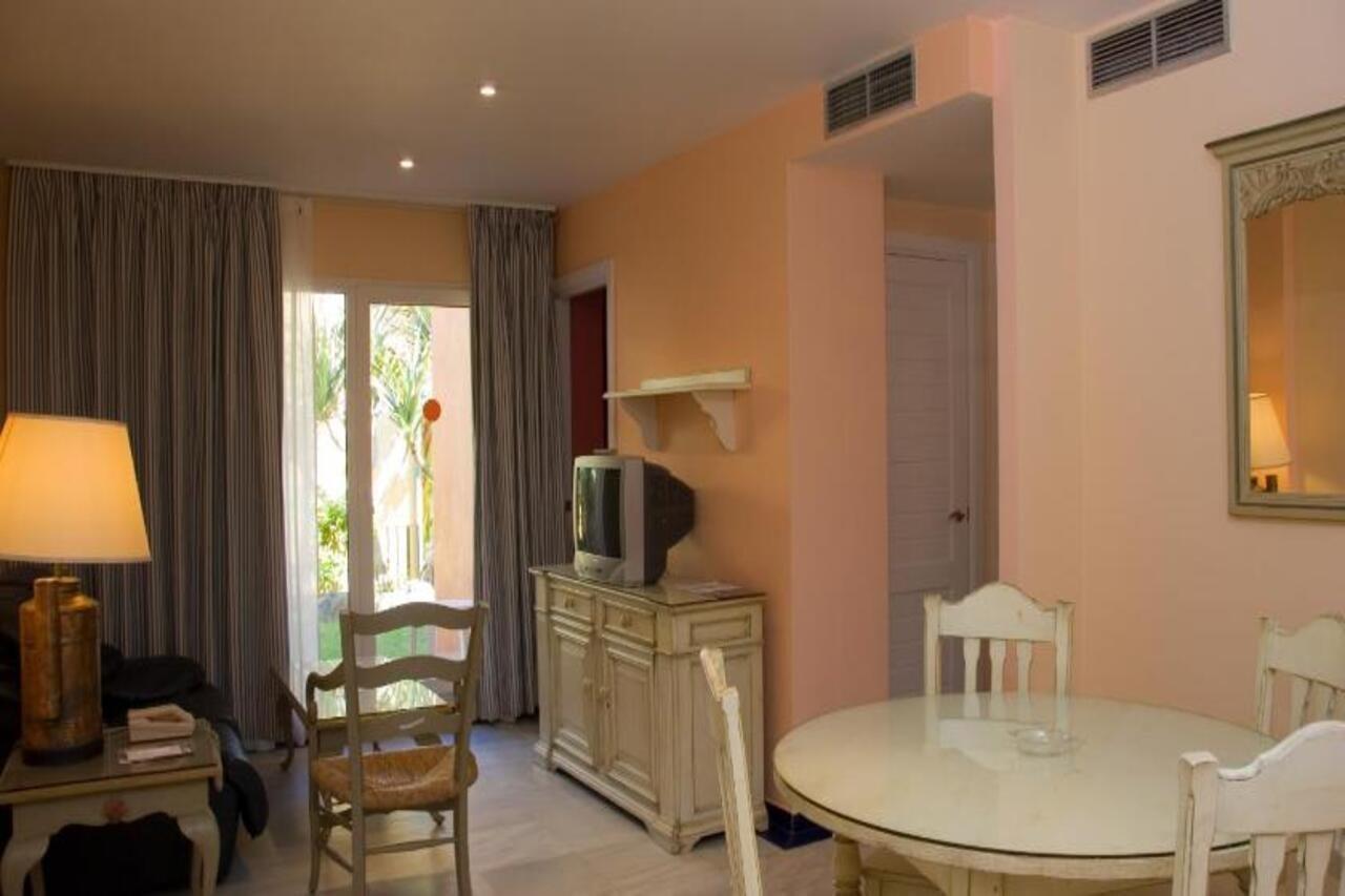 Hotel Soho Boutique Vistahermosa Эль-Пуэрто-де-Санта-Мария Экстерьер фото