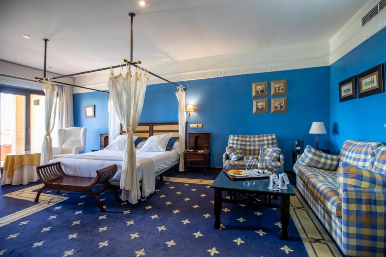 Hotel Soho Boutique Vistahermosa Эль-Пуэрто-де-Санта-Мария Экстерьер фото