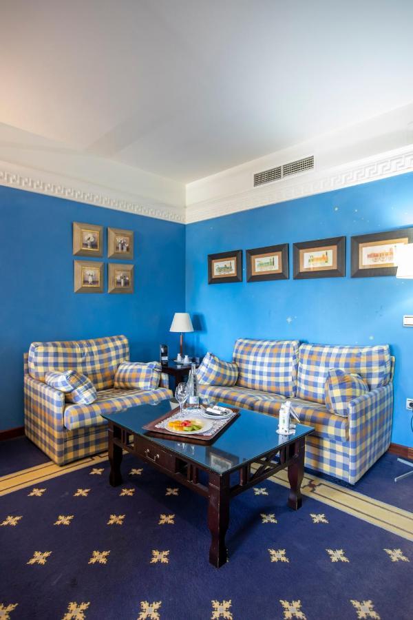 Hotel Soho Boutique Vistahermosa Эль-Пуэрто-де-Санта-Мария Экстерьер фото